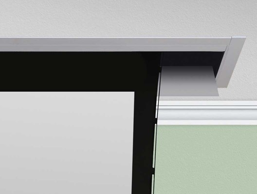 Detailed trapdoor closure
